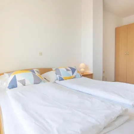 Steko Apartment *