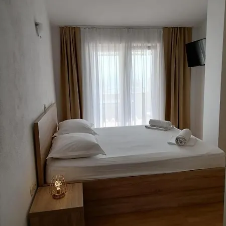 Steko * Макарска